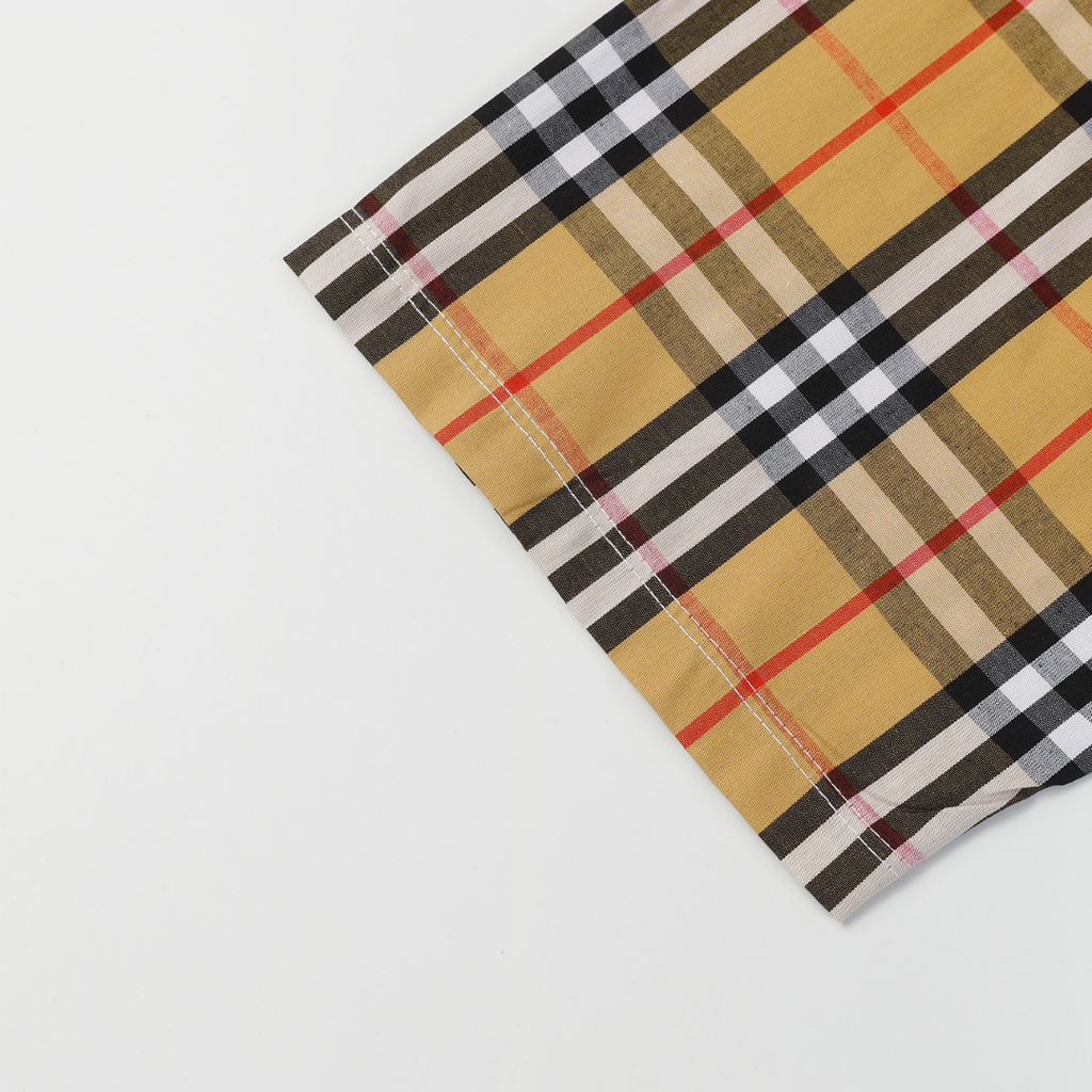 Elegantes Burberry Baumwoll T-Shirt für Herren – Klassisches Design, Hoher Tragekomfort
