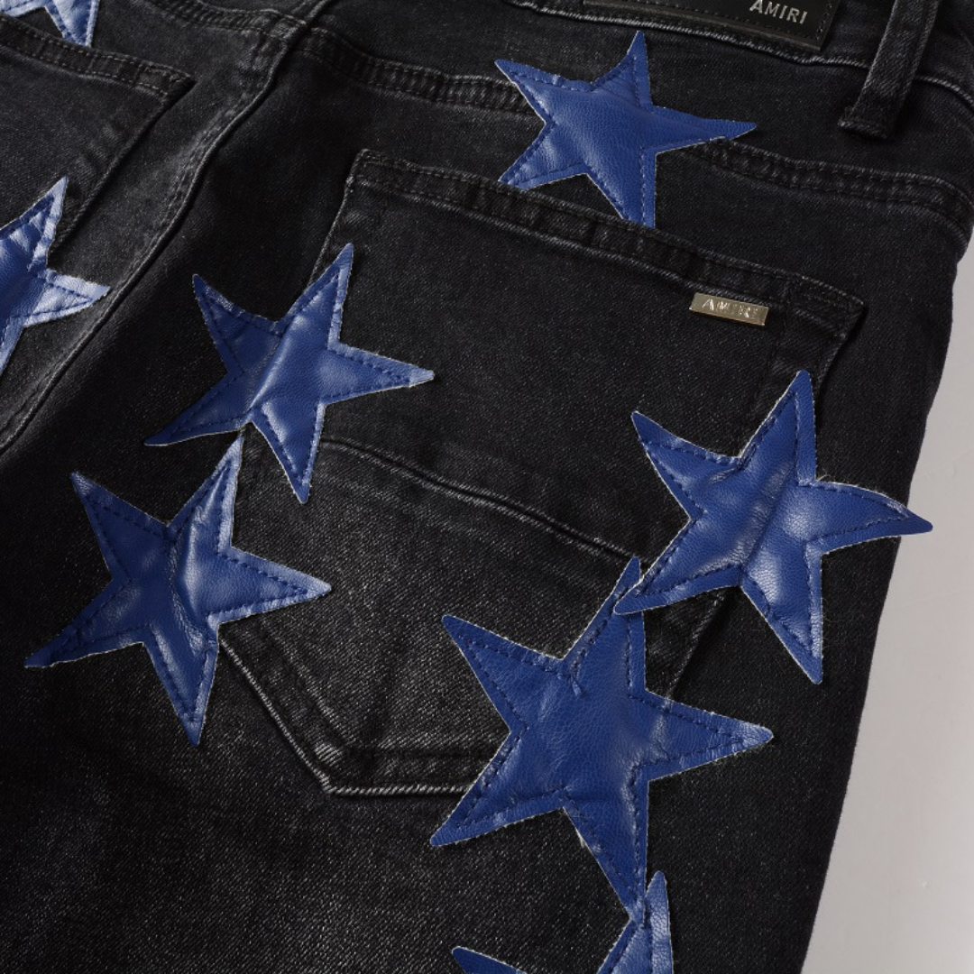 Amiri Marineblaue Sternen-Patch Jeans: Designer Denim mit Stretch Slim Fit