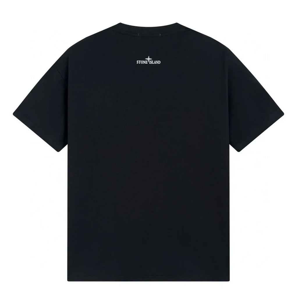 Stone Island Monochromes T-Shirt: Premium Baumwolle, Klassischer Stil, Exklusives Patch-Design
