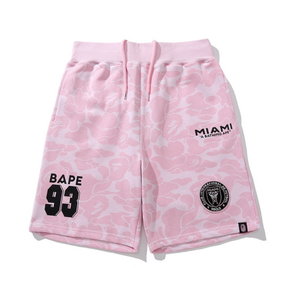 Stylisches BAPE Miami Streetwear Set: T-Shirt & Shorts für angesagte Looks