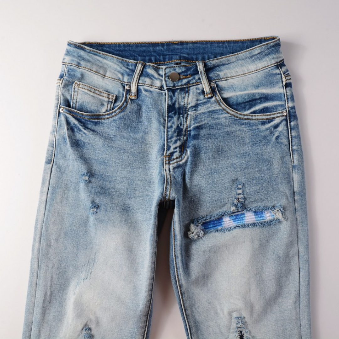 Amiri Patch Logo Jeans Herren Blau – Luxuriöse Slim Fit Designer Denim