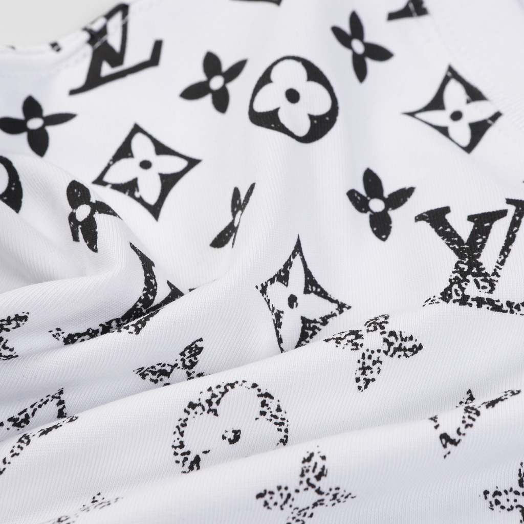 Luxuriöses Louis Vuitton T-Shirt Herren – Ikonisches Design, Hoher Tragekomfort
