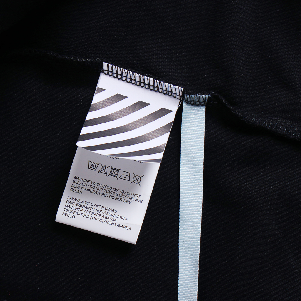 Exklusives Off-White Monogramm T-Shirt – Luxuriöses Streetwear Baumwoll Design