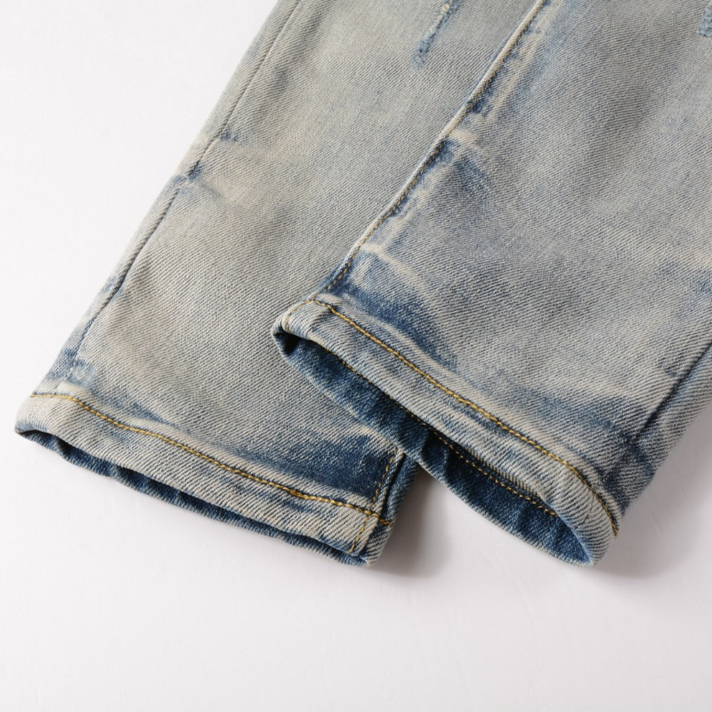 Amiri Designer Patch Distressed Jeans für Herren – Stylische Ripped Denim Hose