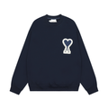 AMI Paris Unisex Hoodie: Eleganter, Zeitloser Kapuzenpullover für lässigen Pariser Chic