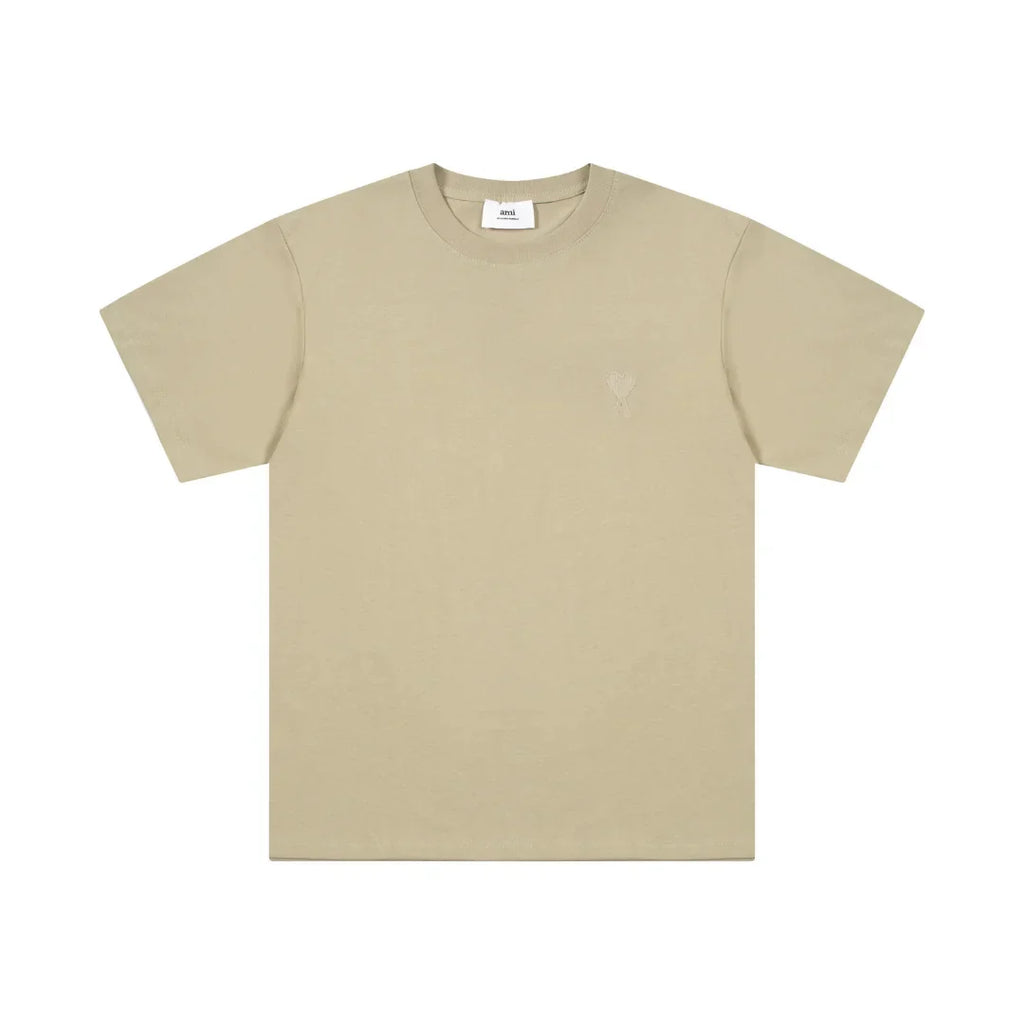 AMI Paris Unisex Baumwoll T-Shirt mit Herz-Logo – Luxuriöser Designer Komfort
