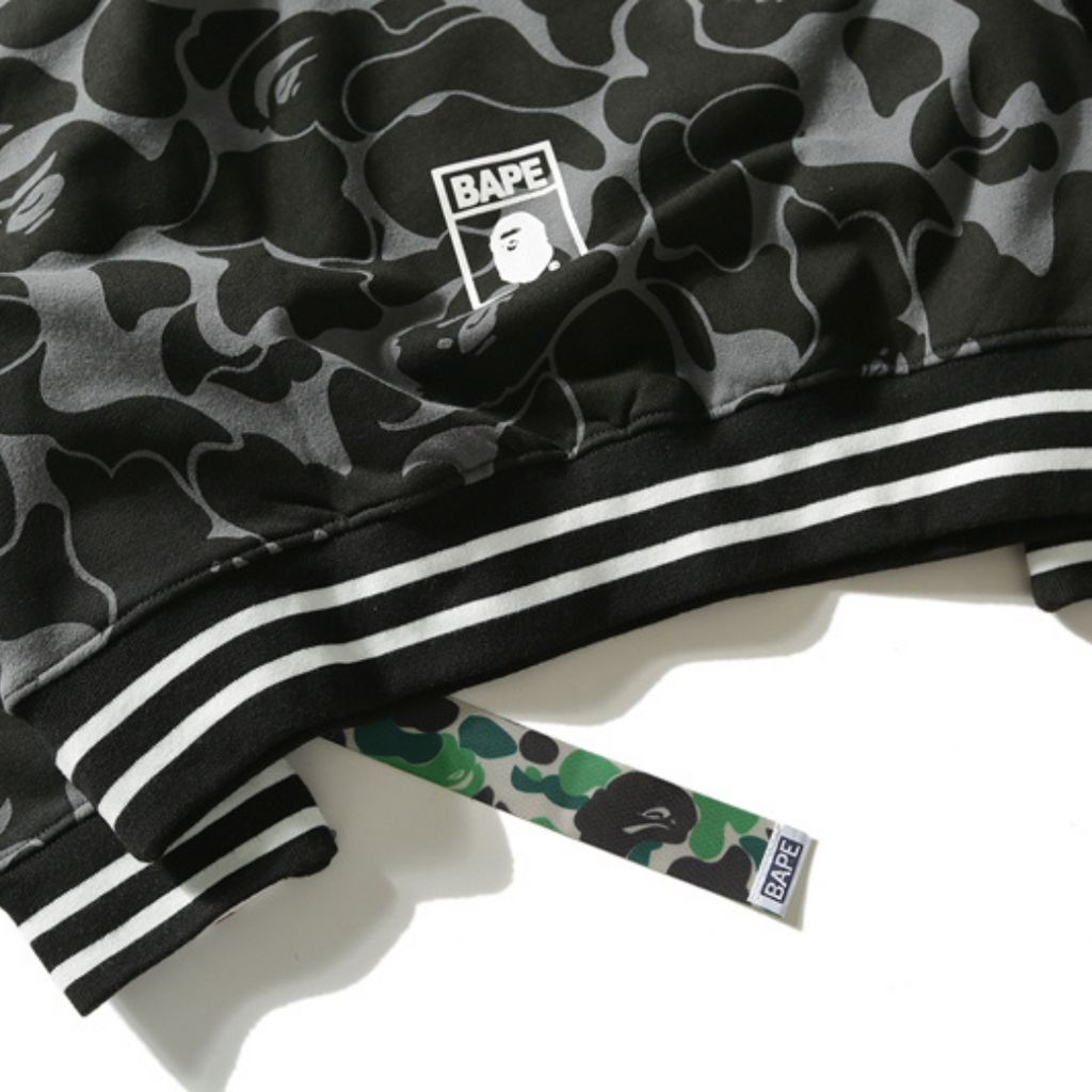 Exklusives BAPE Streetwear Set: Bequemer Hoodie & Stylische Shorts für Herren