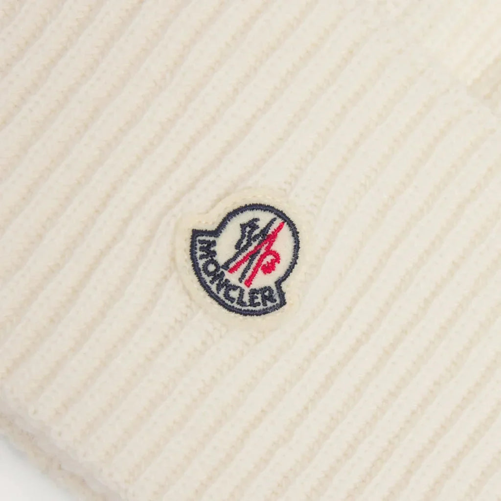 Moncler Luxuriöser Beiger Wollmützen-Hut für Winter Wärme & Stil