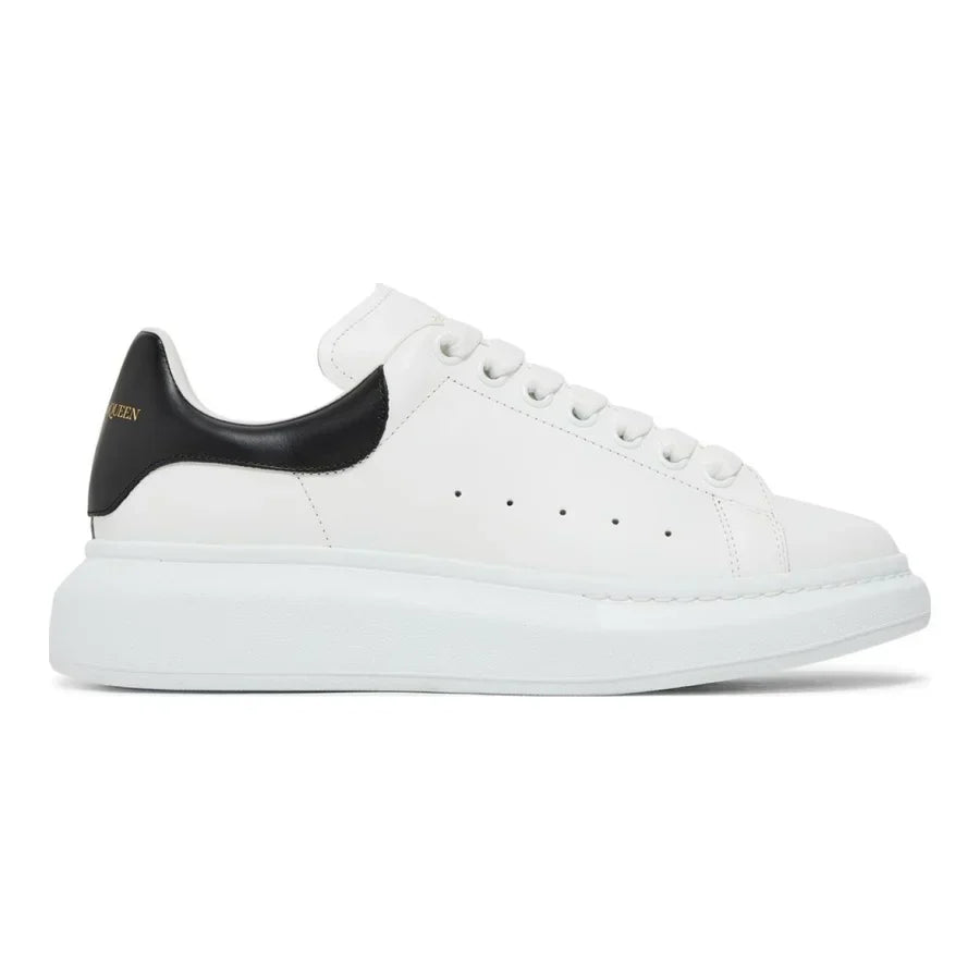Alexander McQueen Weiß Schwarz Luxus Ledersneaker – Eleganz trifft Streetwear
