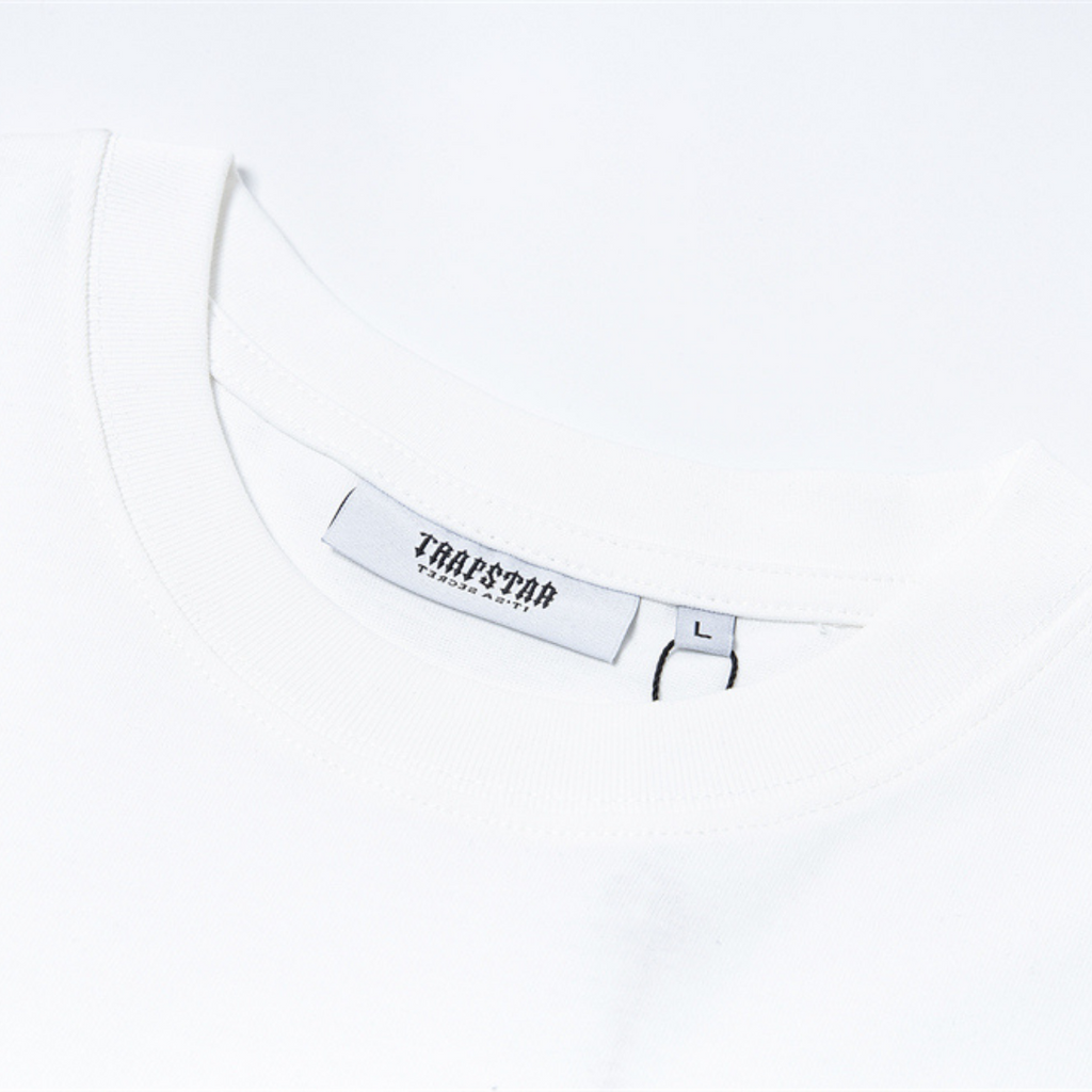 Stylisches Trapstar Logo T-Shirt: Bequemes Baumwoll-Shirt für Streetwear-Fans