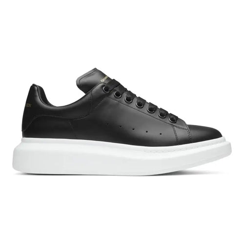Alexander McQueen Schwarzer Designer Sneaker: Luxuriöser Stil, Ikonisches Statement