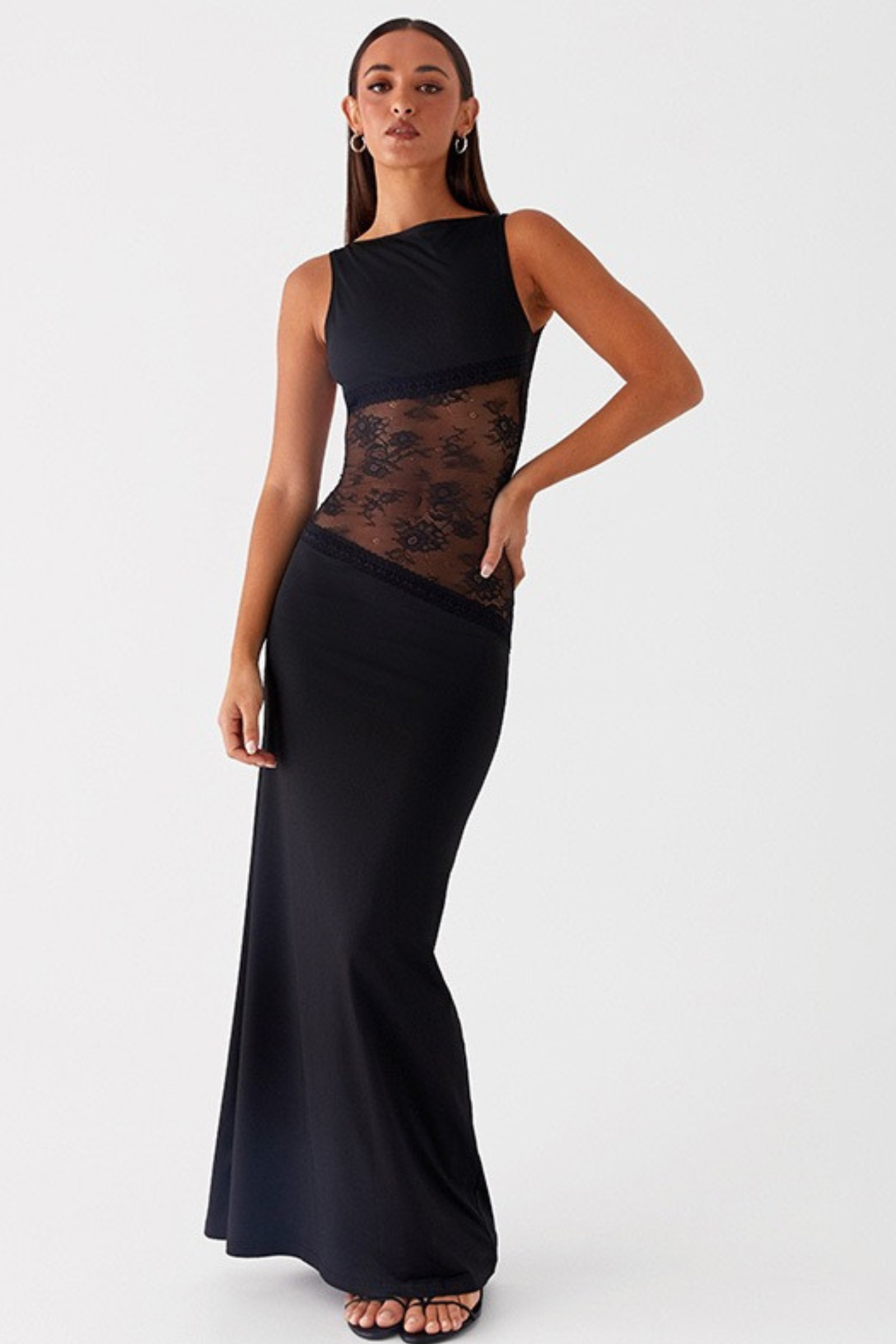 KIKI - MAXIKLEID