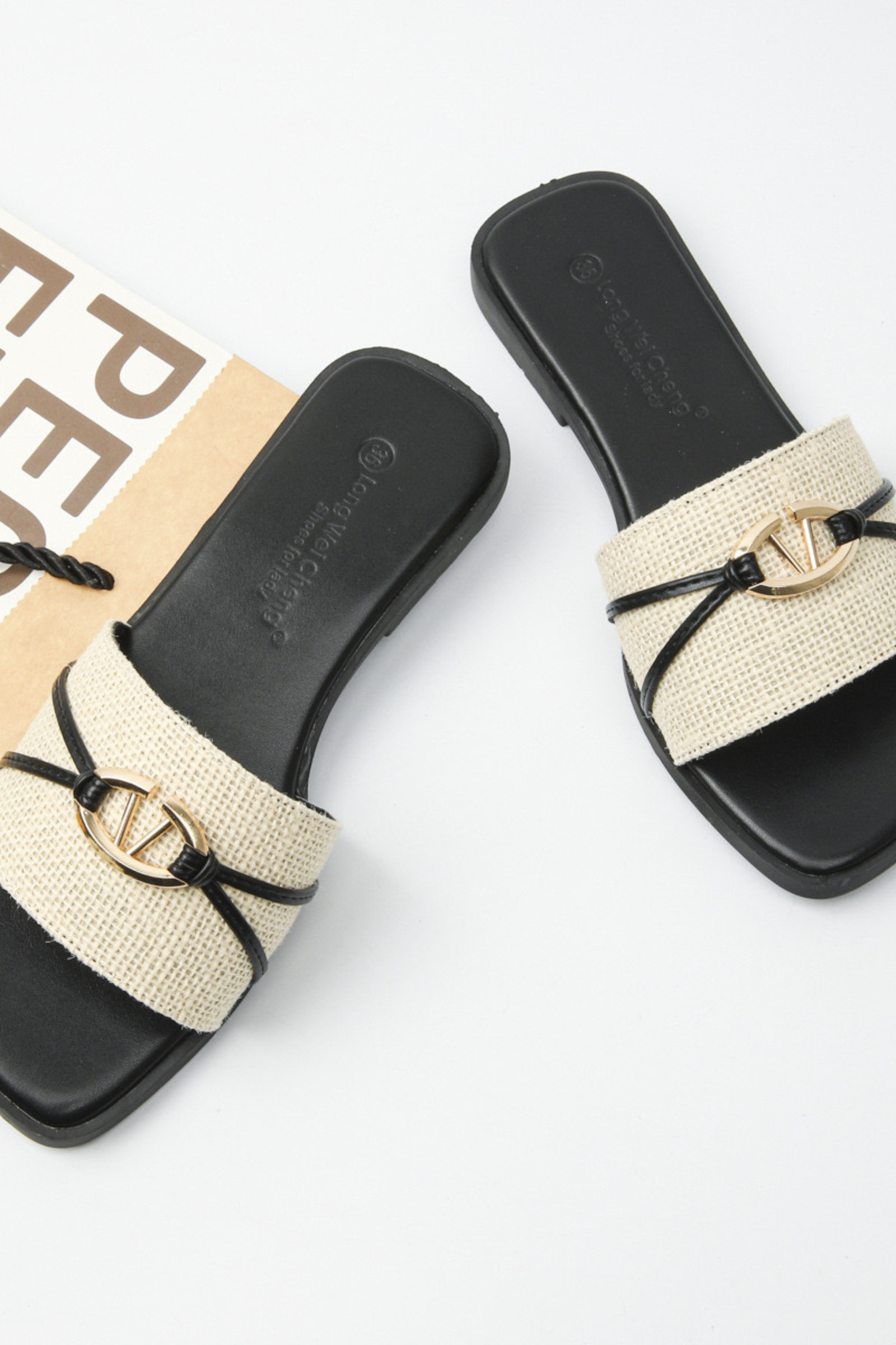 MEG - SANDALEN