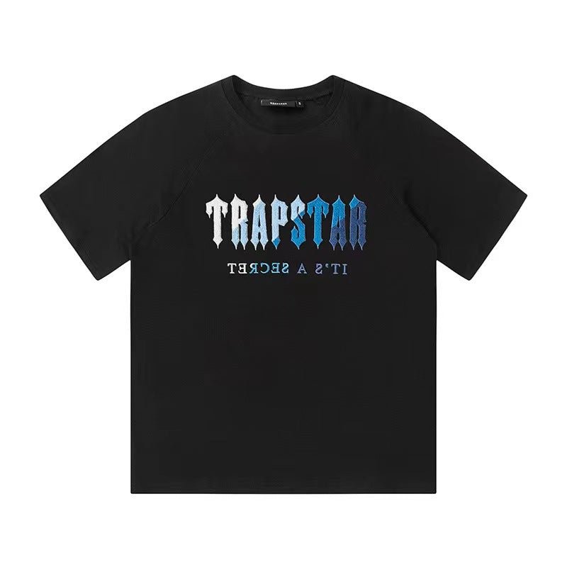 Trapstar Decoded Ice Chenille Shorts-Set: Stylisches, bequemes Streetwear Sommer-Outfit